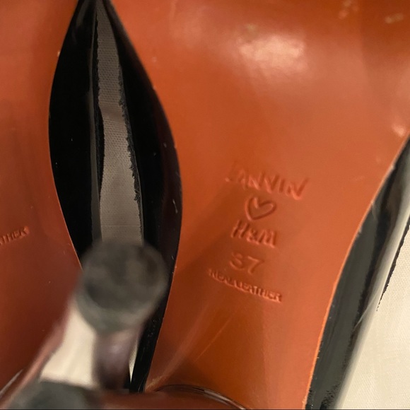 LANVIN x H&M patent leather pumps with bow - Picture 9 of 11